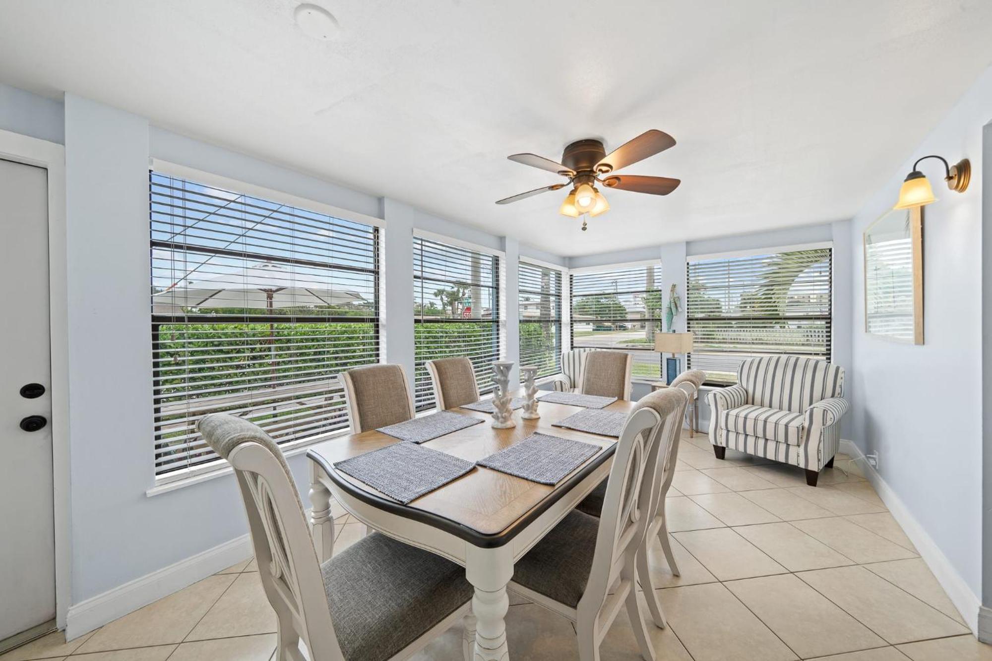 Downtown Cottage - Walk To The Beach & Restaurants Cocoa Beach Exteriér fotografie